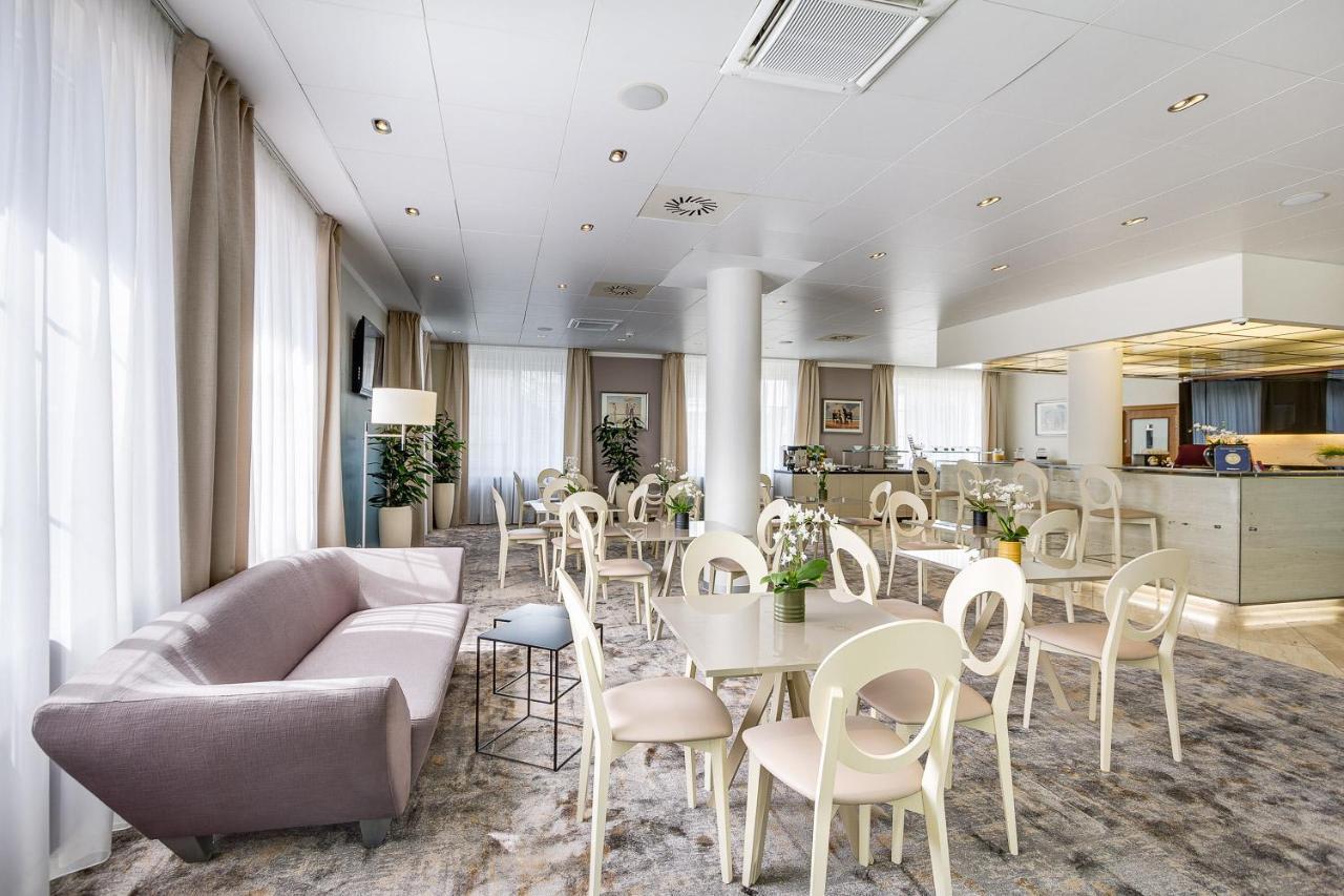 Hotel Silenzio Prag Eksteriør billede